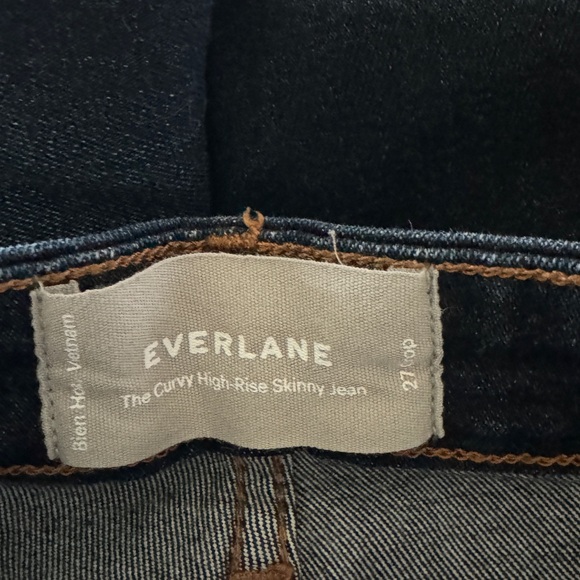 Everlane Curvy High-Rise Skinny Jean - Picture 4 of 4